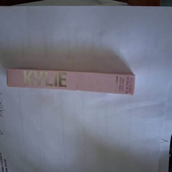 Kylie Lip Gloss Lip Shine Lacquer 815 You're Cute Jeans New in box sealed - Picture 2 of 4